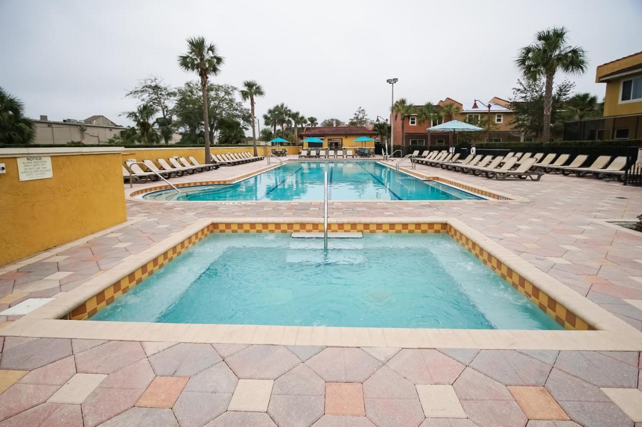 Multi Resorts At Fantasy World Orlando Exterior foto